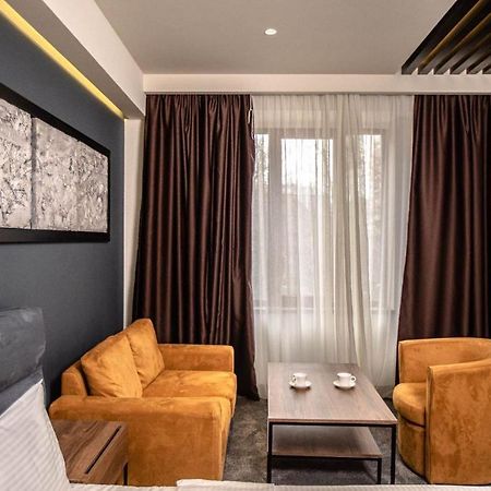 Nor Ekats Aparthotel Jerevan Exteriör bild