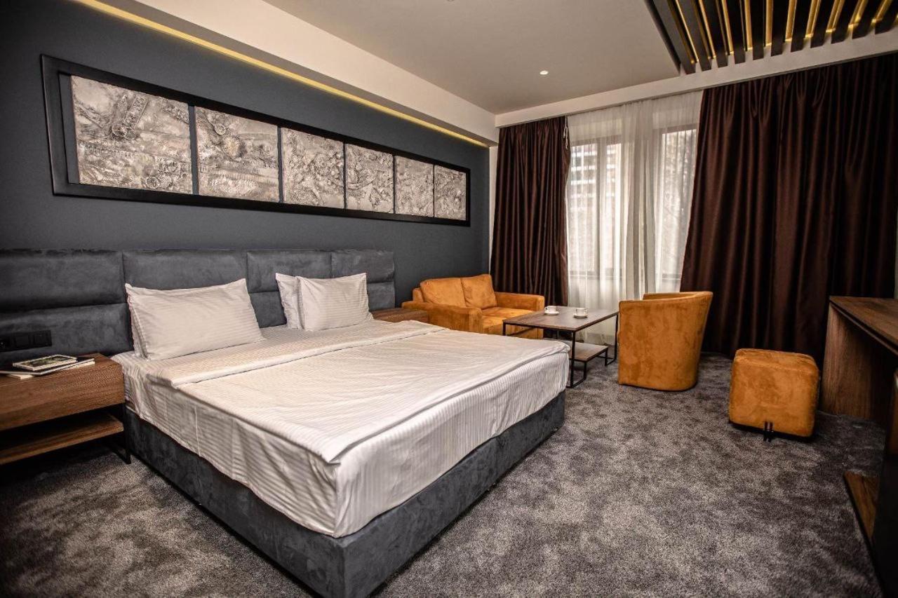 Nor Ekats Aparthotel Jerevan Exteriör bild