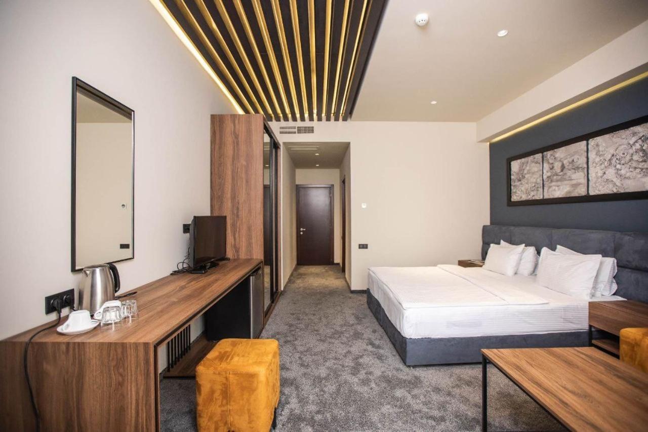 Nor Ekats Aparthotel Jerevan Exteriör bild